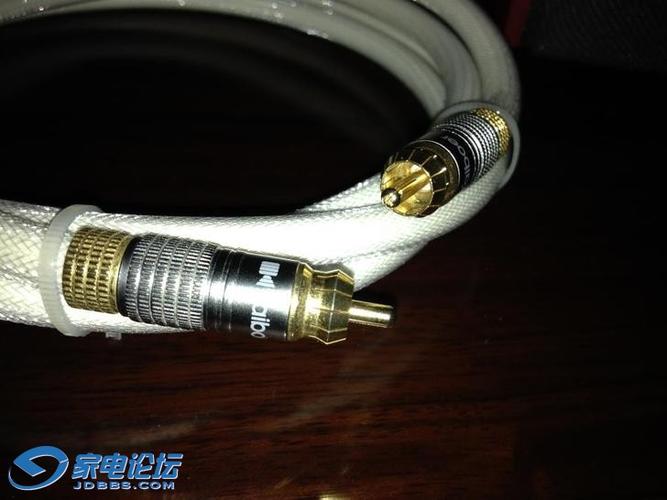 開博爾同軸線2米深度評測 發(fā)燒級數(shù)碼音頻線如何喚醒低音炮的澎湃靈魂
